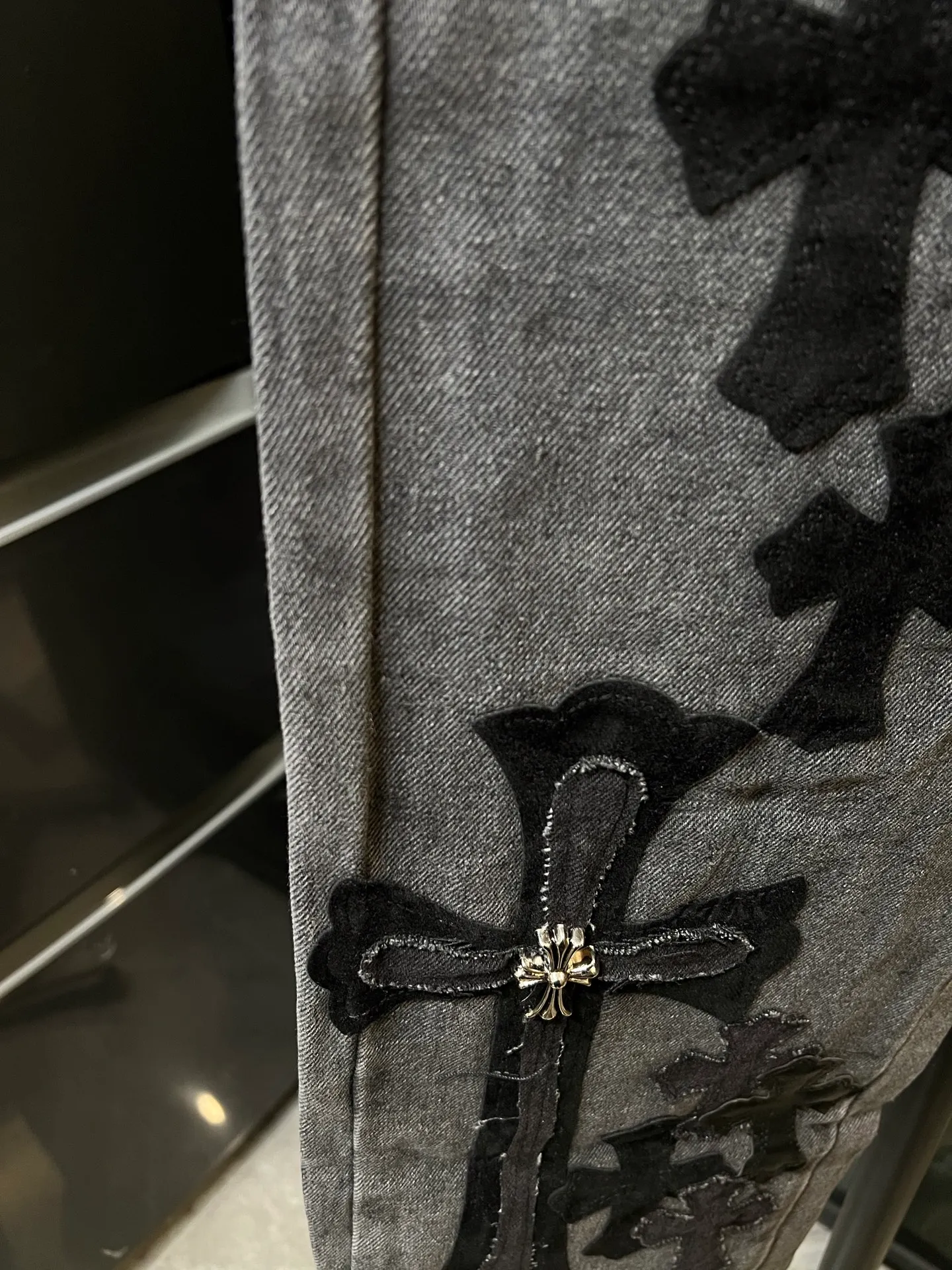 P270 [Special Version] Chrome Hearts/Chrome Heart 25Ss CH Large Cross Limited Blue Ox King Jeans (Black) Size: 28 30 32 34 36 (corresponding to s-xxl) Detailed sizes can be found in Figure 9